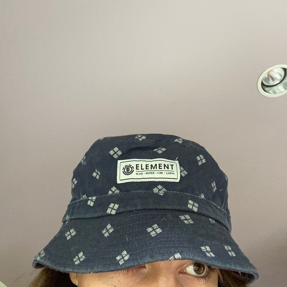 Vintage element bucket hat